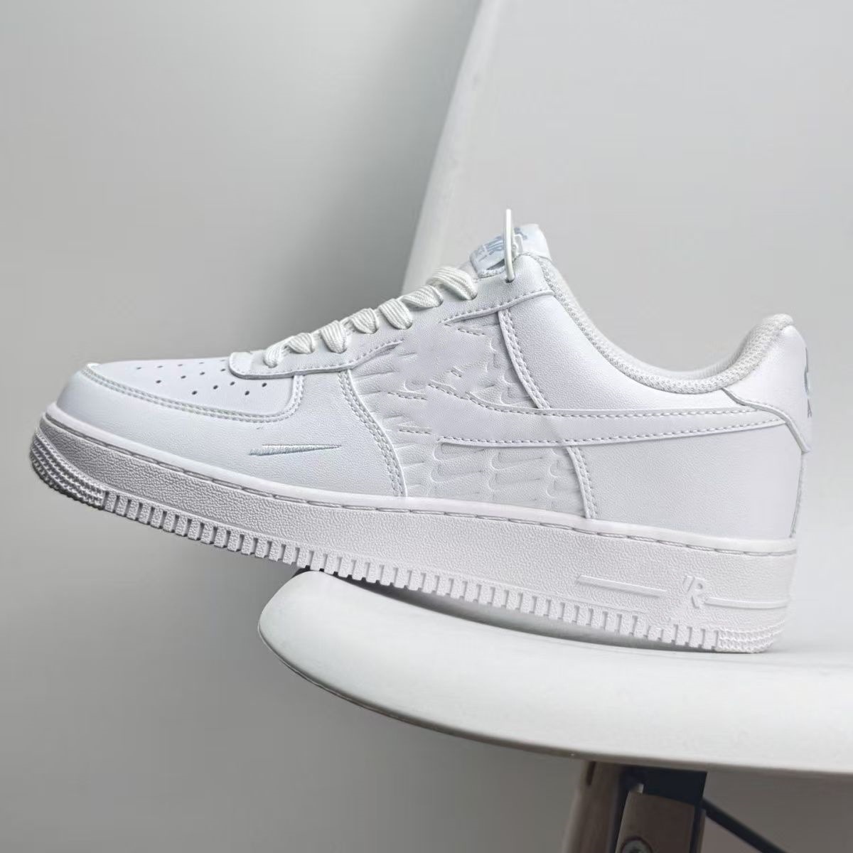 인기 있는 흰색과 파란색