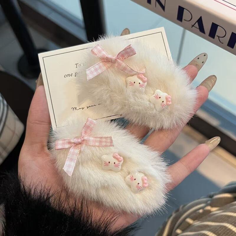 Autumn and Winter Ins Plush Kt Cat Hairpin Furry Star Cartoon Cute Hairpin Girl Sweet Hair Accessories Bangs Clip