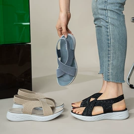 坡跟拖鞋;平底凉鞋;厚底拖鞋