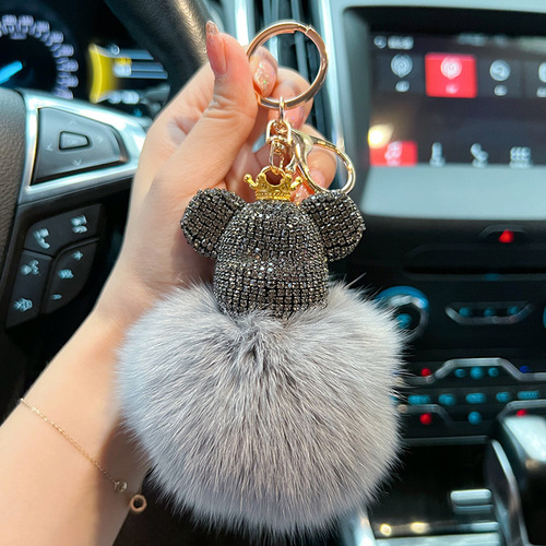 Creative Diamond-embellished Large Bear Keychain Genuine Leather Grass Fox Fur Car Keychain Bag Hook Fashion Small Gift