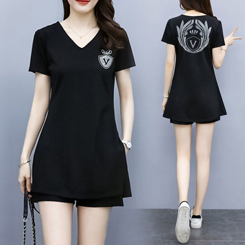 Cross-Border Plus-Size Sportswear Fashion Set for Women, New Summer Style, Split Short-Sleeve V-Neck T-Shirt and Casual Shorts Two-Piece Set