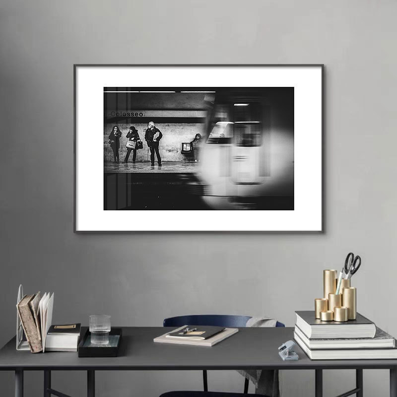 Black and white subway photo photography decorative painting living room dining room studio painting retro niche art city art mural