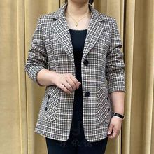 妈妈秋装气质毛呢外套新款中老年女装洋气格子小西装外穿上衣