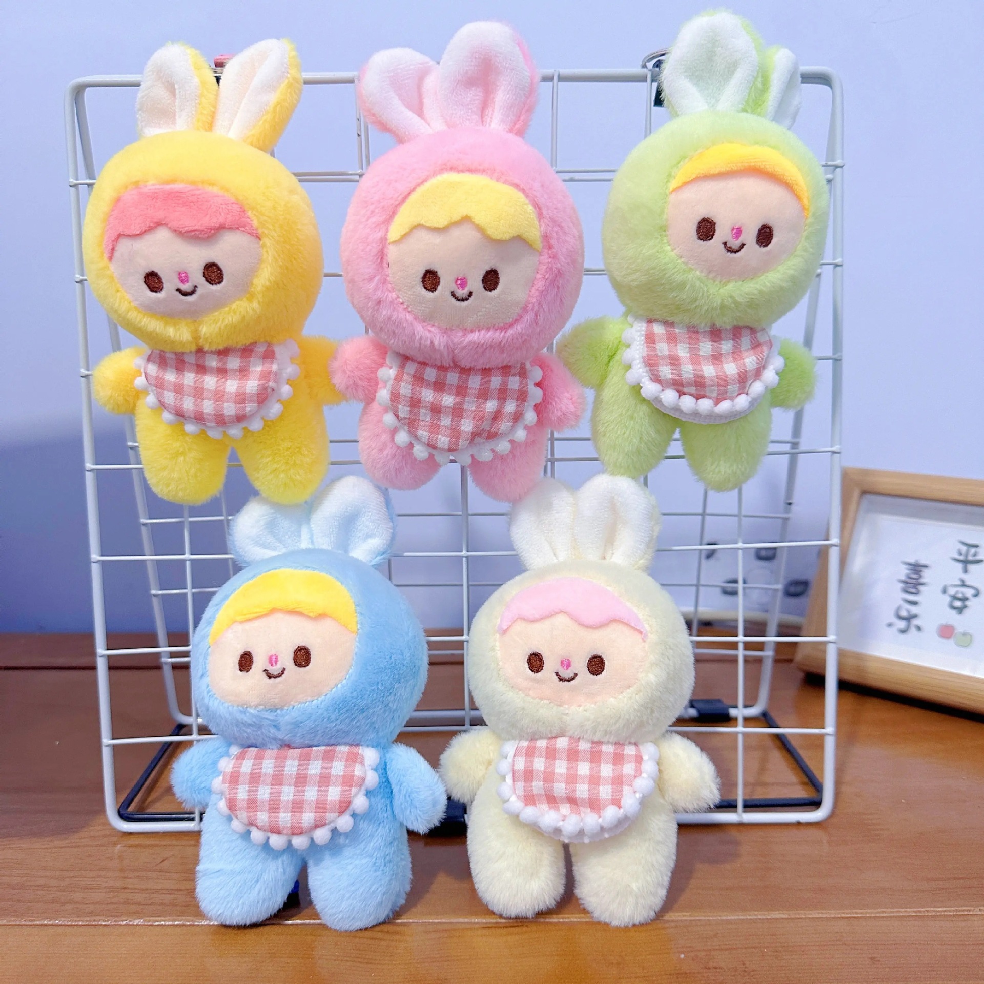 Cuatro pulgadas muñeca de peluche pequeño colgante muñeca llavero muñeca mochila colgante juguete de peluche regalo
