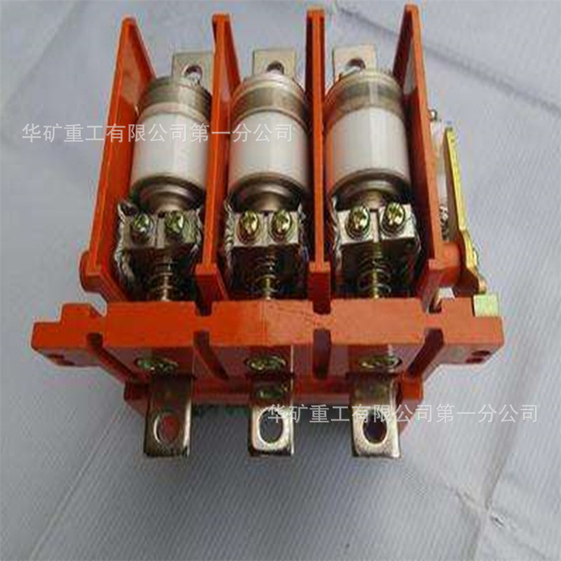 厂家供应矿用真空交流接触器 绝缘强度高 CKJ5矿用真空交流接触器