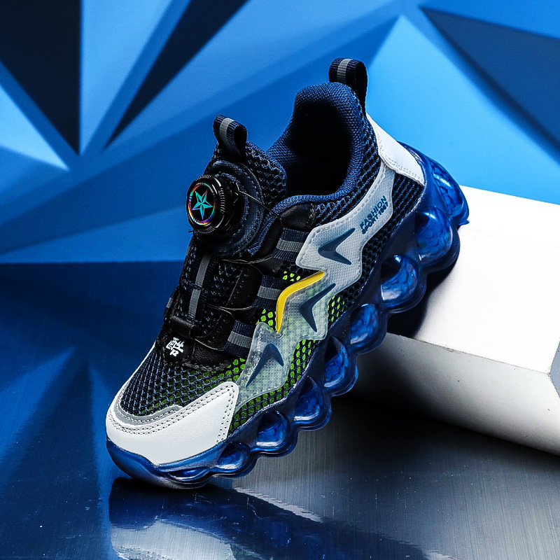 Zapatos infantiles para niños y niñas de verano hueco respirado botón giratorio de malla para niños de mediana edad zapatos deportivos casuales para estudiantes primarios