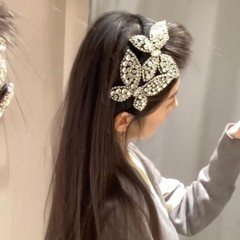 双飛バタフライダンスのカチューシャ蝶の高級感の小さい香風の千金感のファッション感のカチューシャの女性のカチューシャの新しい髪飾り