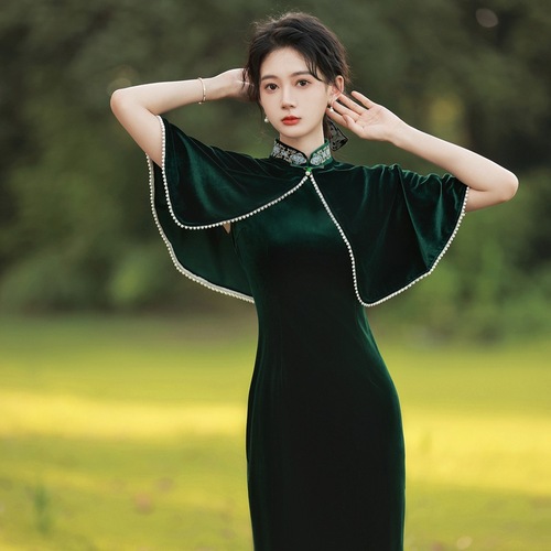 Chinese style retro qipao dark green wine cheongsam dress velvet stand-up collar cheongsam Retro modified slim shawl autumn long Chinese dress