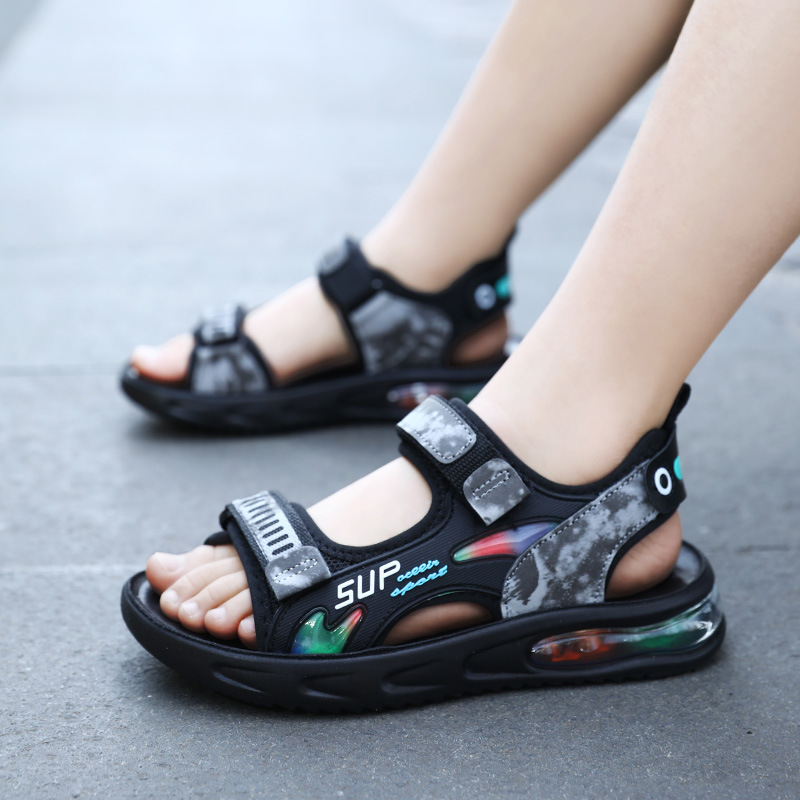 Playa de moda Zapatos para niños medianos y grandes verano niños Fondo suave nuevos zapatos de playa cojín de aire sandalias deportivas para niños año fresco para niños