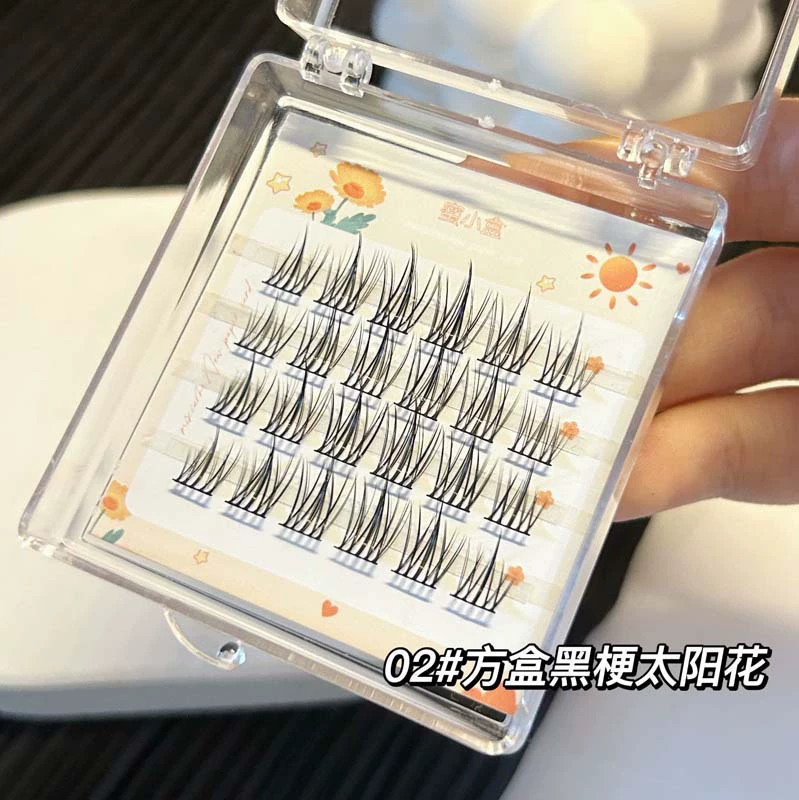 蜜小盒 Mixed dense small false eyelashes for traveling, style