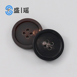 ��ţ�ǿ۸ߙn���b�����o����Ů�����L����Ȼ�A�ο������۸ߙn�~��