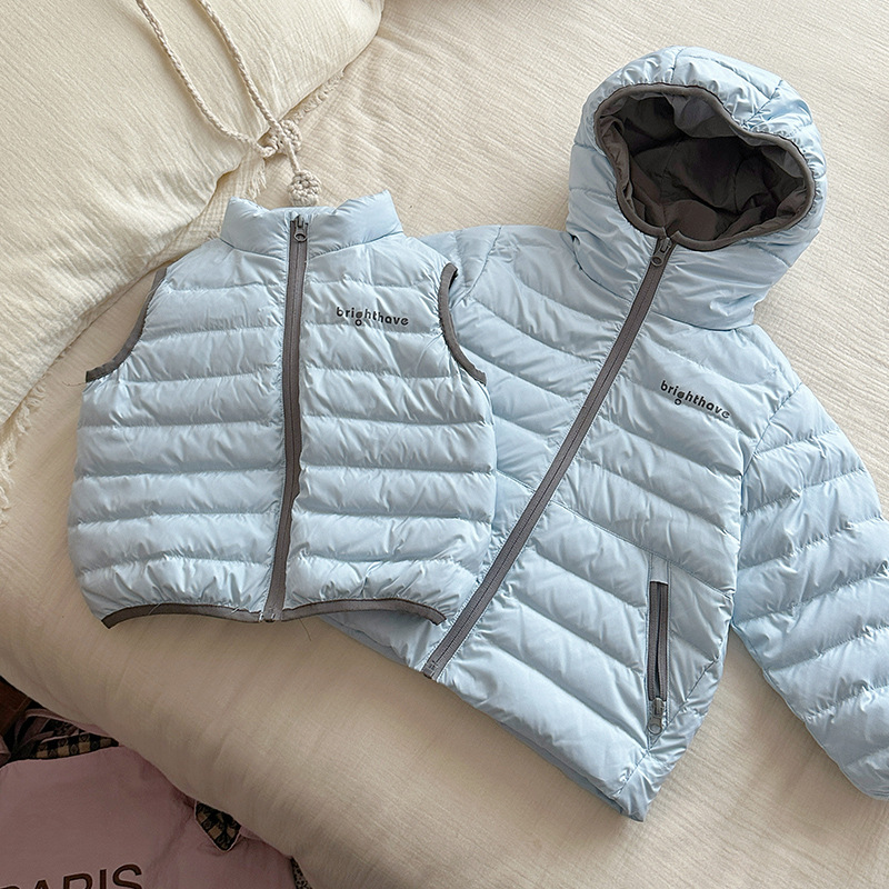[en stock] Niñas nuevas normas nacionales 90 vello blanco de lana de invierno 2025 nuevo chaqueta de plumón infantil + chaleco