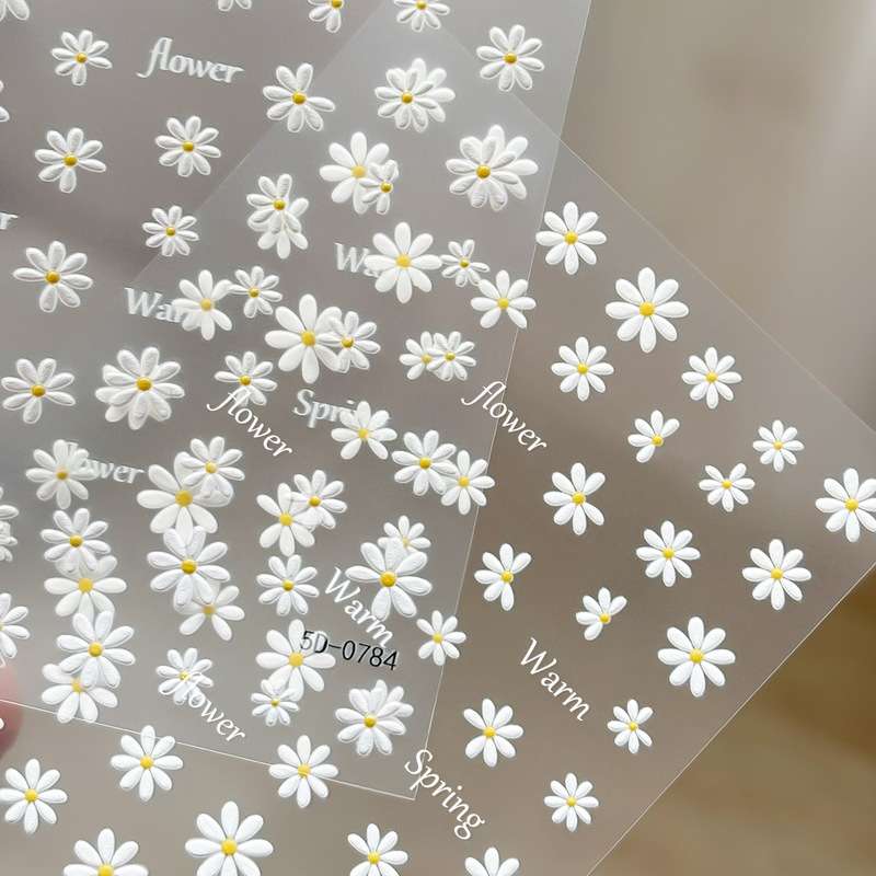 New Three-Dimensional Embossed White Daisy Nail Stickers with Chinese Style Adhesive Backing, Fresh Daisy Nail Stickers with Flowers