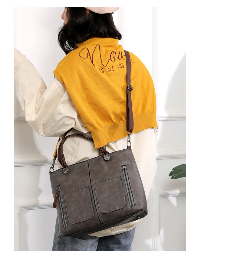 Double Pocket Large Capacity 2023 Popular New Fashion Shoulder Women's Tote Simplified Diagonal Straddle Bag_voghion.com