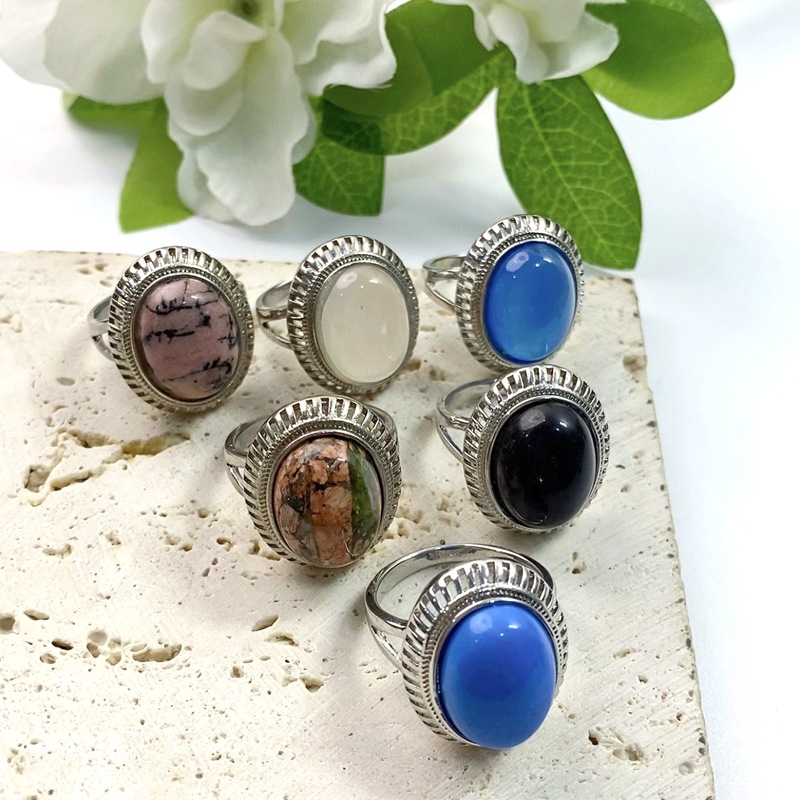 Natural Crystal And Gemstone Charm For Positive Energy And Luck_voghion.com