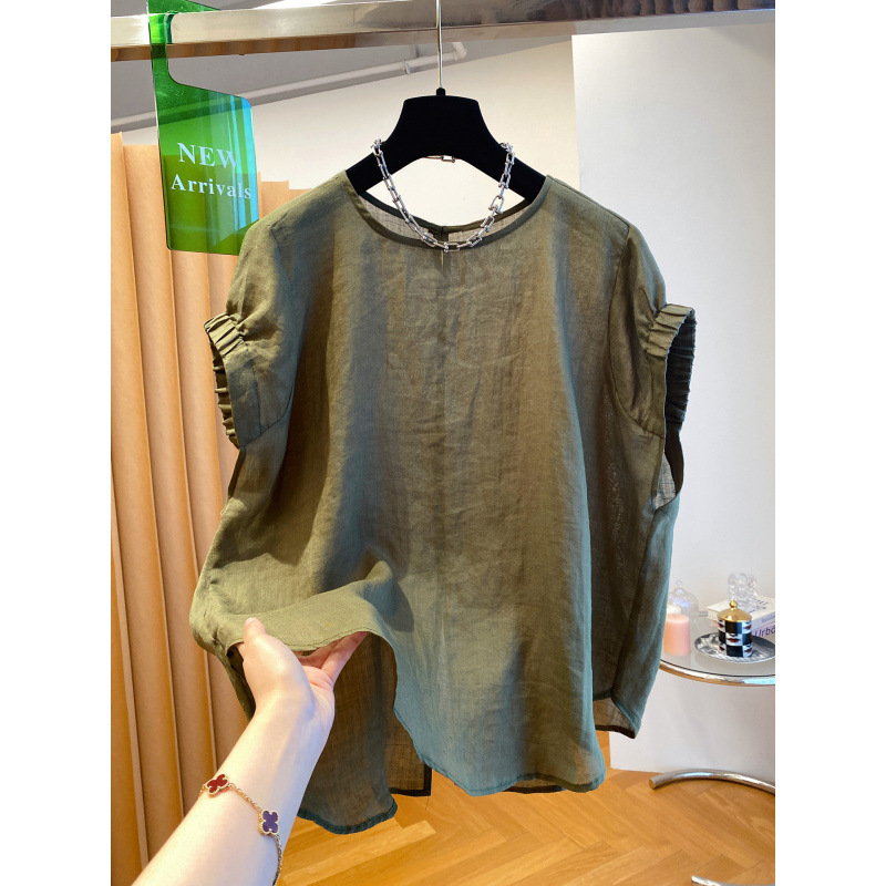 Summer light and thin breathable shirt with a round collar