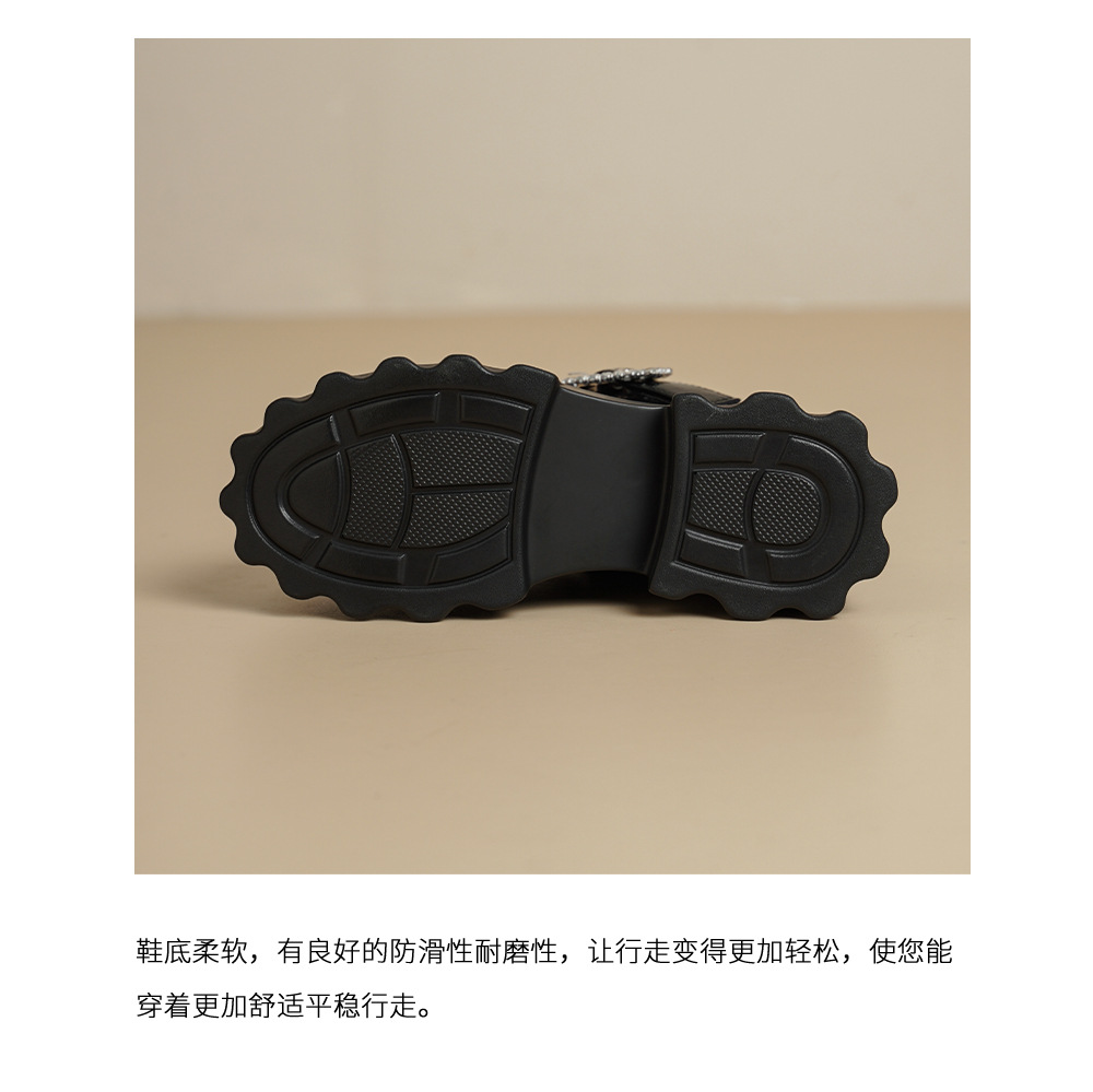 Dép sục Birken đế dày độn cao 12cm, bít mũi khóa đính kim cương, sandal đế xuồng đi hè — Màu đen chi tiết 17