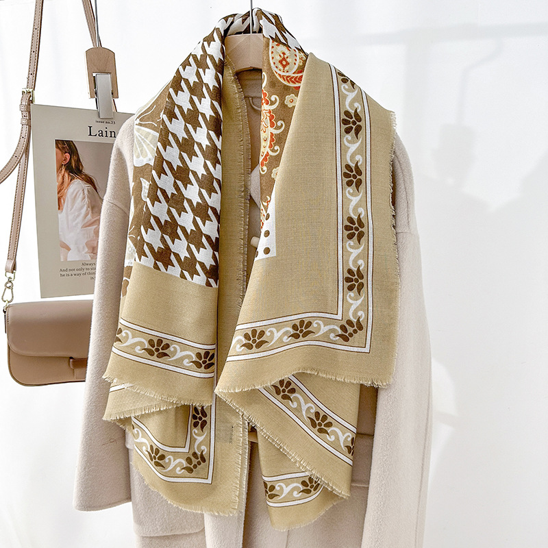 130 toallas cuadradas de primavera y verano de moda moda coreana vintage mujer alta sensación de impresión exterior con un chal