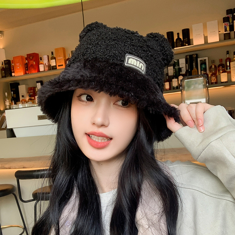 Nueva moda coreana de cordero sombrero de peluche para mujeres otoño y invierno caliente retro versátil más vello grueso sombrero de bañera muestra cara pequeña