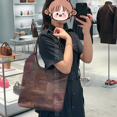 ヨーロッパとアメリカのMiuの高級バッグ、miuソフトレザー本革トートバッグ、高級レトロポータブル、大容量、多用途通勤