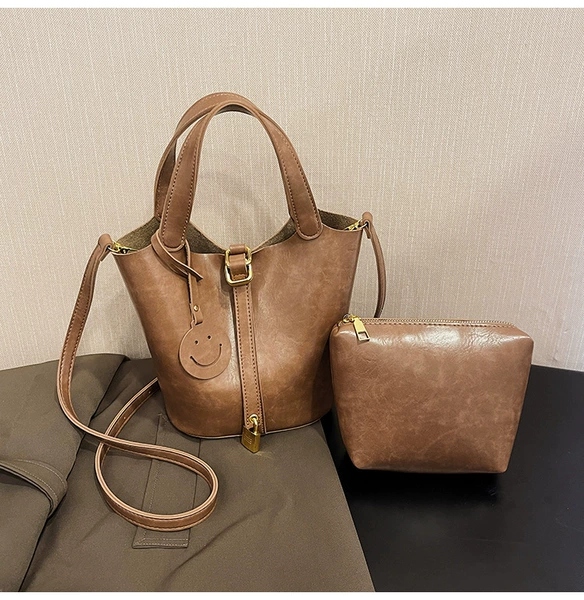 2 khaki