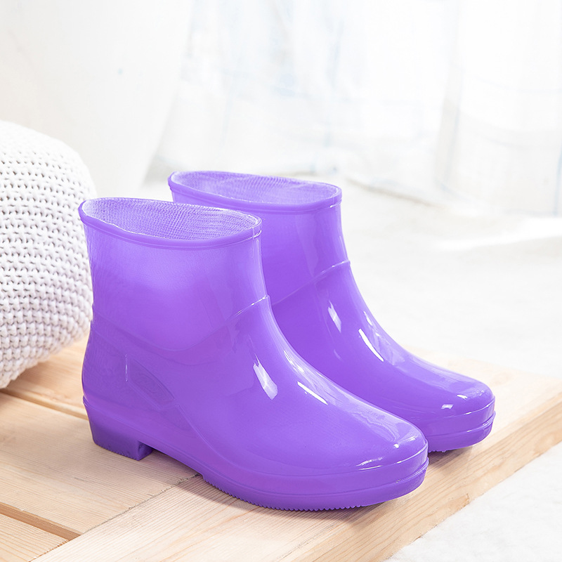 Comercio exterior zapatos de lluvia de color sólido para mujeres adultas al aire libre bosque lluvioso a prueba de agua anti-deslizante zapatos de agua de lana calentamiento botas de lluvia