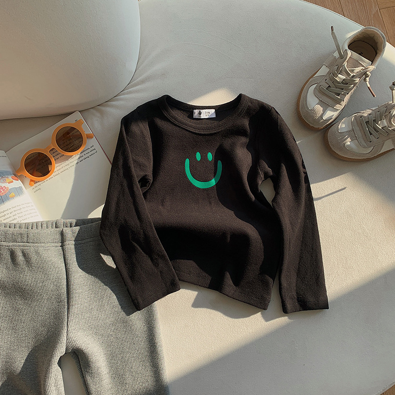 2022 Otoño e Invierno niños cepillado camisa de fondo niños y niñas de estilo coreano cara sonriente SLIM-Fit Camiseta de manga larga bebé engrosada t