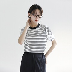 ピュアコットン年齢軽減ストライプショルダーTシャツレディース半袖ラウンドネッククラシックルーズスリミングミニマリストベーシックTシャツトップ