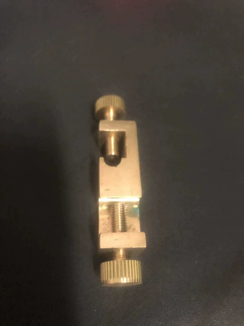 Площадь двойной вогнутой клип, двойной вогнутой клип, лабораторные клип