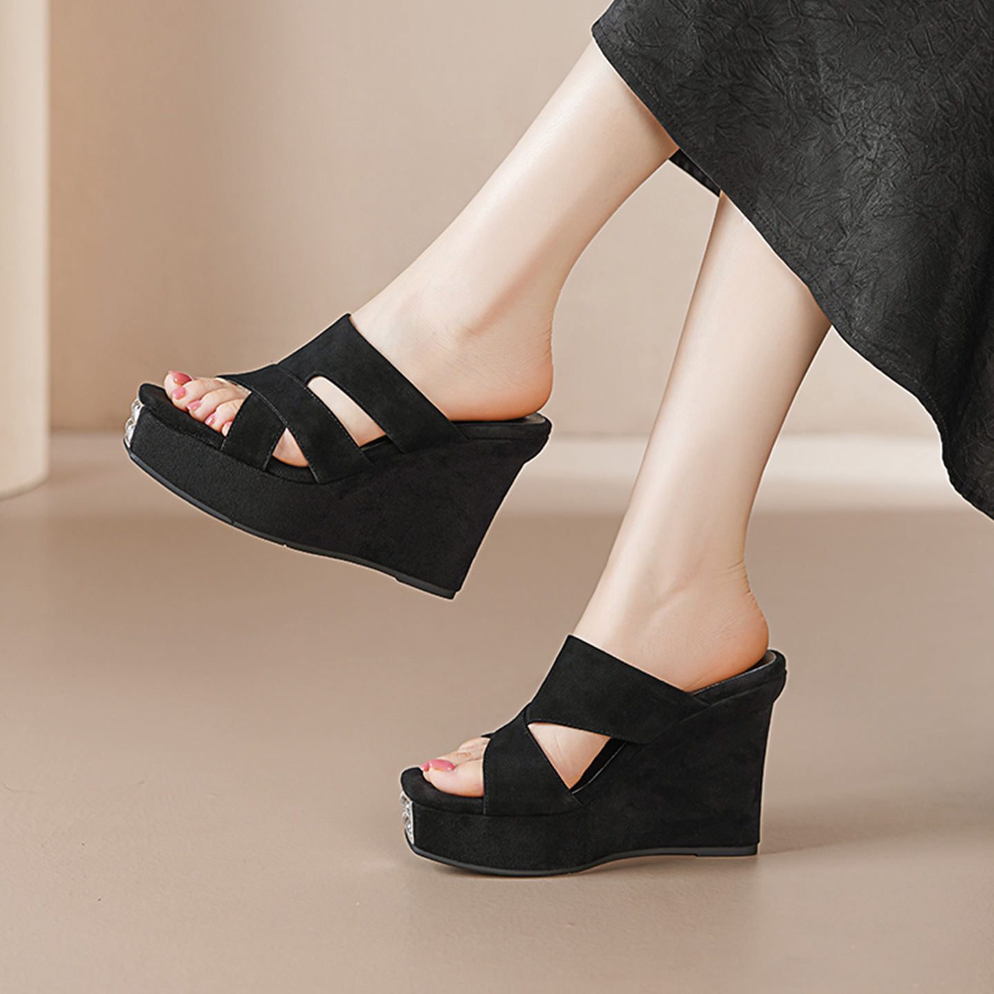Sandal cao gót nữ hở mũi đế dày da bò gót 12 cm — Lời bài hát: Black (Sheep Flip) chi tiết 3