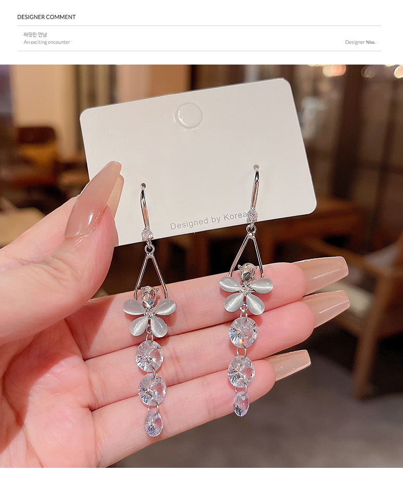 Fashion Flower Copper Plating Zircon Drop Earrings 1 Pair