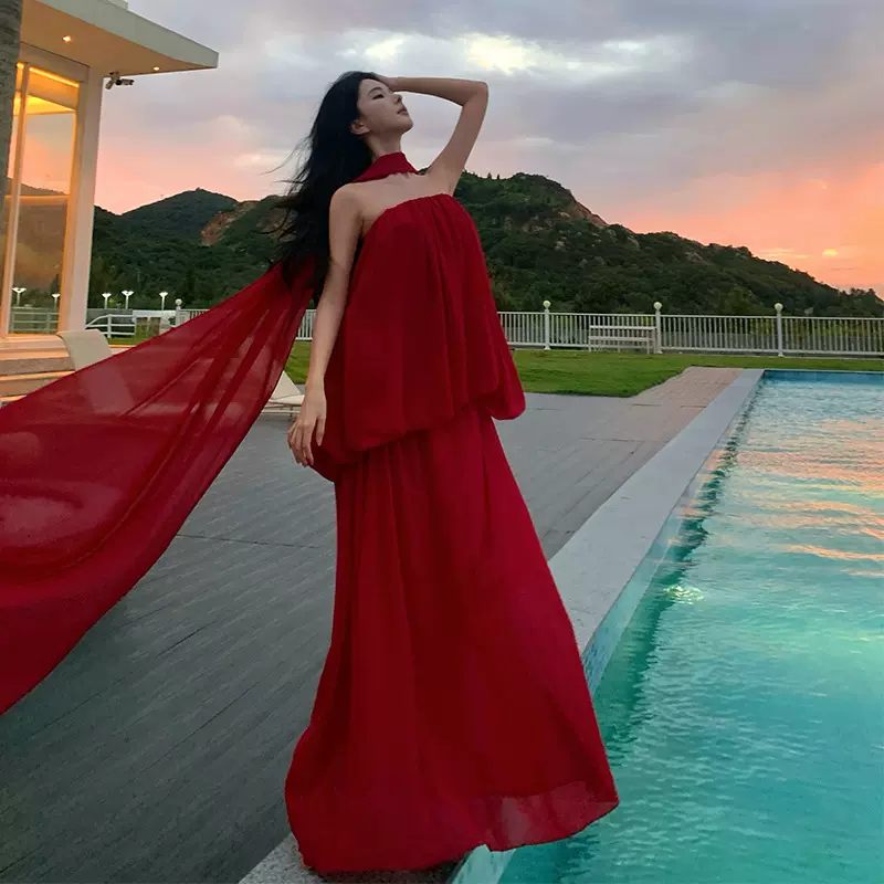 海边度假风绝美斜肩红色长裙套装西北旅游裙晨袍新娘服敬酒服礼服