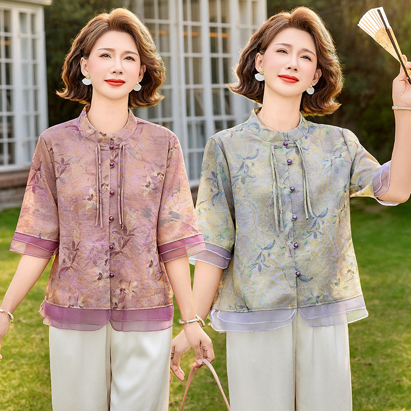 Grandma's Summer Loose-Fitting Chinese-Style Blouse with Mid-Sleeves, New Stylish Top for Middle-Aged and Elderly Women