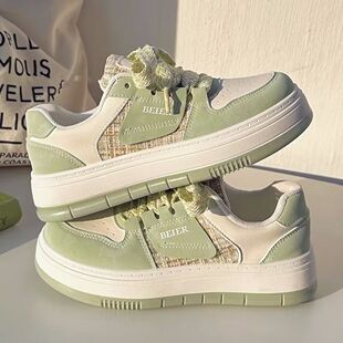 С��Ь���e�͹Ű�Ь�r�к��Ů��ЬС���ɐیW��ŮЬ�r��ƽ��ŮЬ