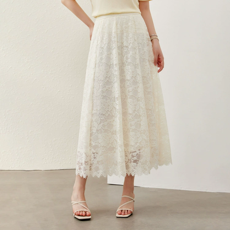 [Модная тонкая кружевная юбка во французском стиле] Тонкая женская одежда больших размеров, толстая мм 2025, летний новый стиль