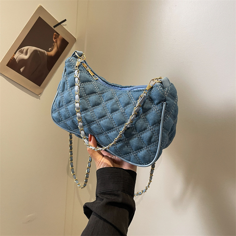 Bolsa popular de este año para mujeres 2024 primavera y otoño nuevo bolso de moda simple bolso de hombro casual moda axila bolsa