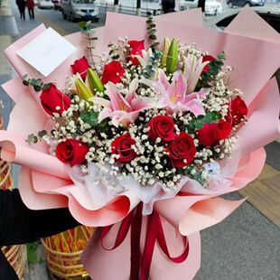 �쌎��ɽ���Ӆ^��Ϫ�h����ӢС���ˮ�R������õ�廨���r������