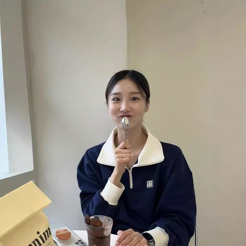 韩国小众26春秋新款章楠同款半拉链翻领撞色宽松长袖卫衣女