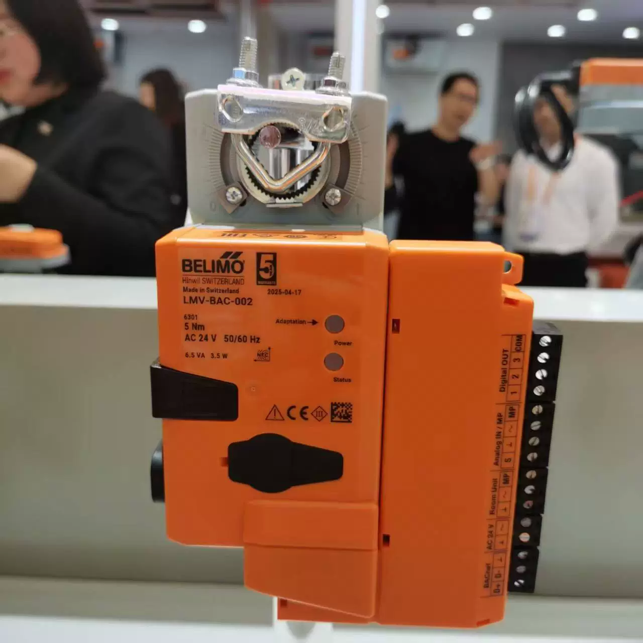 Швейцарский универсальный привод воздушного клапана BELIMO LMV-BAC-002 в наличии