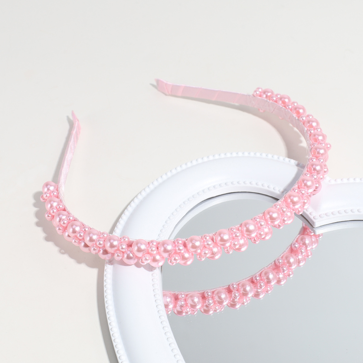 Imitation Pearl Material Lady Solid Color Imitation Pearl Hair Band