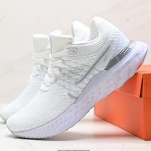 ����Ь�ܲ�ЬZoom React Infinity Run Fk 3�R���əC���L���\��Ь