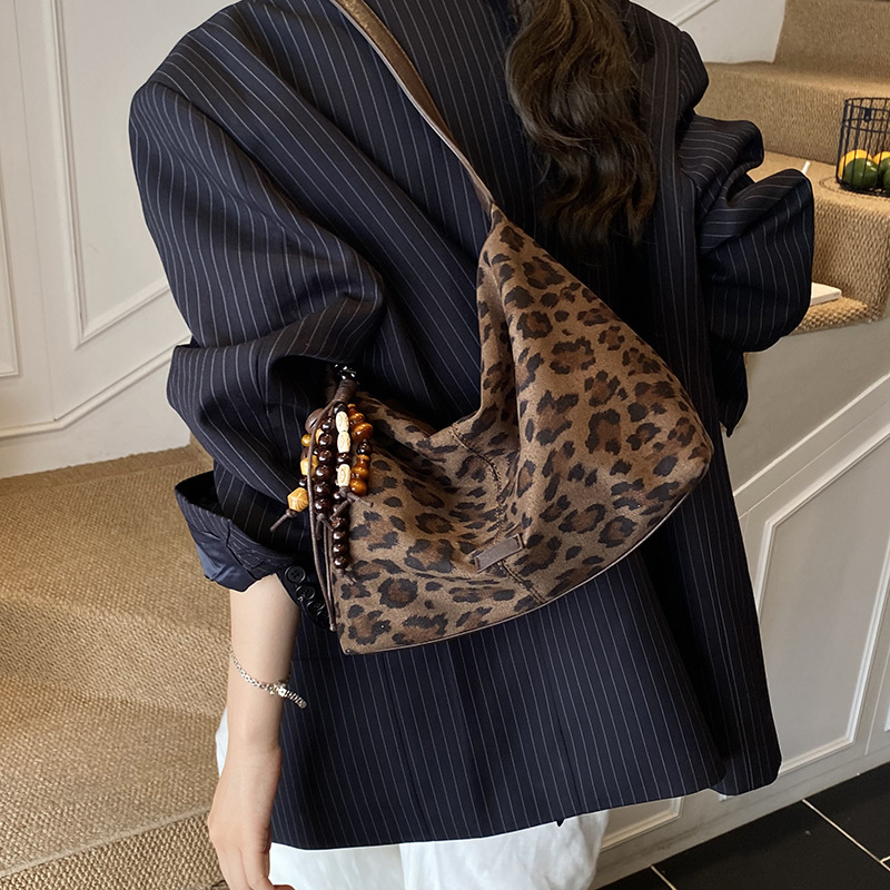 麂皮绒包包女式2025新款潮单肩斜挎包高级感外出大容量通勤托特包|undefined