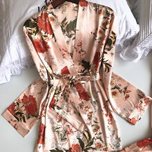舞夜猫新款欧美花色家居服睡裙套装时尚舒适蕾丝花边睡衣套装批发