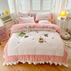 goods in stock wholesale new pattern Baby keep warm Gauck milk Four piece suit Embroidery winter thickening Quilt cover