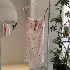Красный в мелкий цветочек (6639)