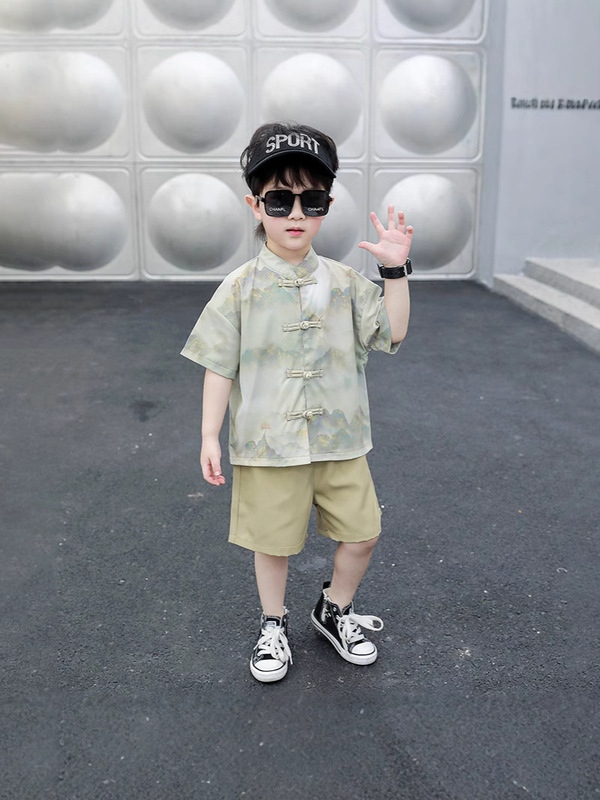 子供の漢服のスーツの夏服の男の子の新しい中国風の半袖のシャツの半ズボンの2つのセットの赤ちゃんの1歳のドレス|undefined