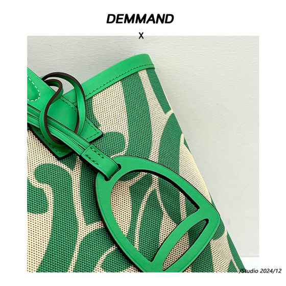 Women's Bag High-end Fashionable All-match Underarm Tote Bag Hand-woven Cowhide Canvas Contrast Color Portable Vegetable Basket Bag