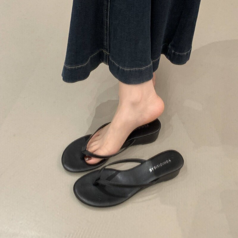 2026 New Summer Style Korean Style Simple and Versatile Flip-Flops with Round Toe and Wedge Heel for Women to Wear Outside