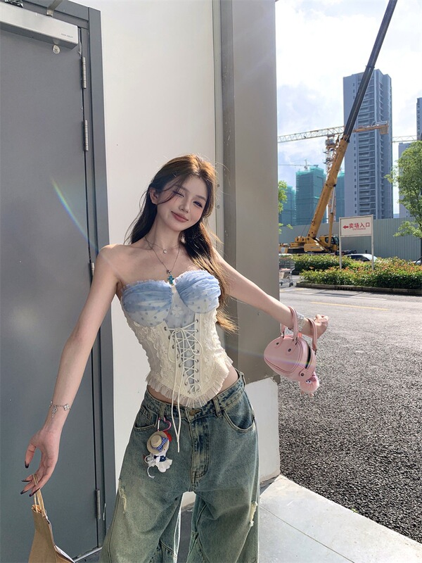 Lace patchwork color-blocked sleeveless tube top for women, summer tie-up corset, pure and alluring style, slim-fit waist-cinching top for outerwear Lace patchwork color-blocked sleeveless tube top for women, summer tie-up corset, pure and alluring style, slim-fit waist-cinching top for outerwear