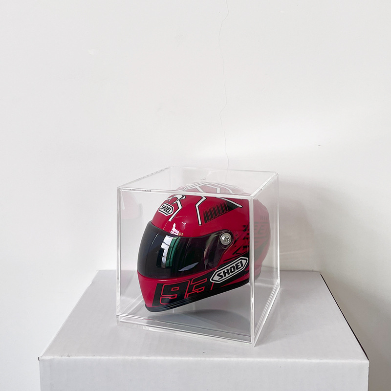 Motocicleta oso casco muñeca tensión oso gato afortunado motocicleta cola caja asiento trasero decoración modelo casco pequeño